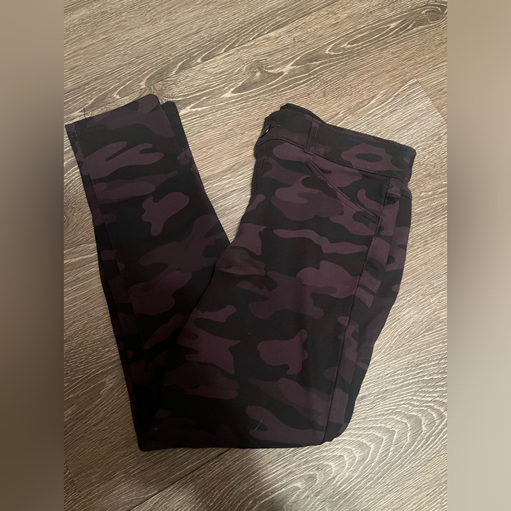 Rose Knox Jeggings